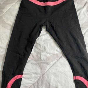 Lululemon crops